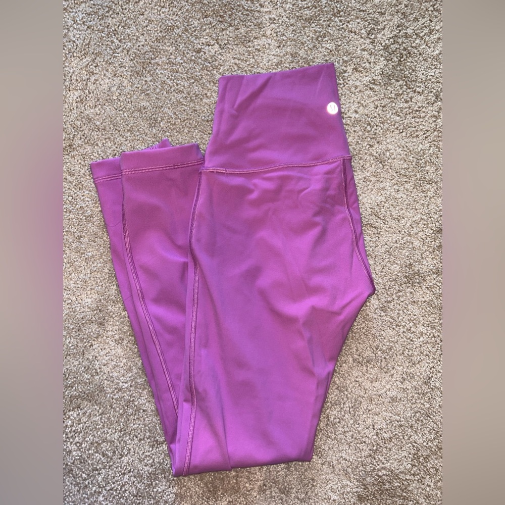 never worn purple 25” lululemon wunder under leggings
